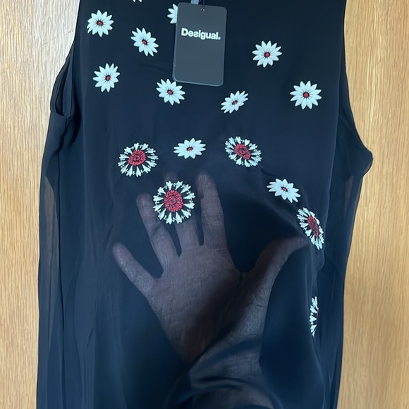 Desigual Dress black with sheer overlay - Picture 6 of 10